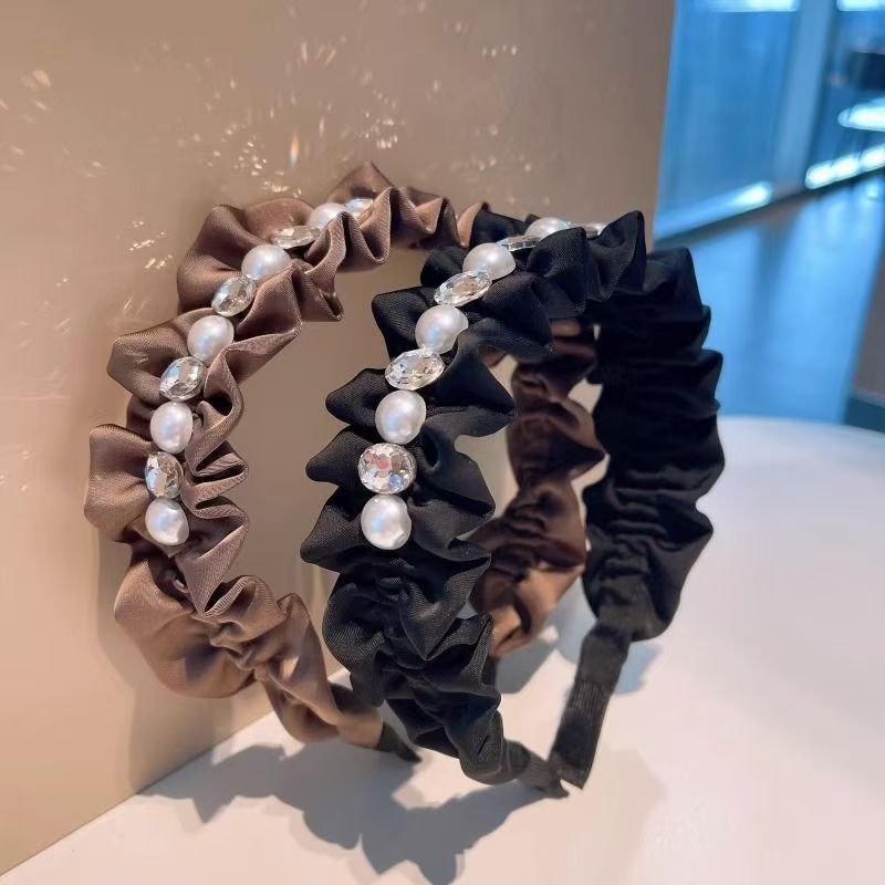 New high-end pearl hair band, high top pleated, fashionable wide-edge hairpin, elegant hair band, and internet-famous headband Specification drawing