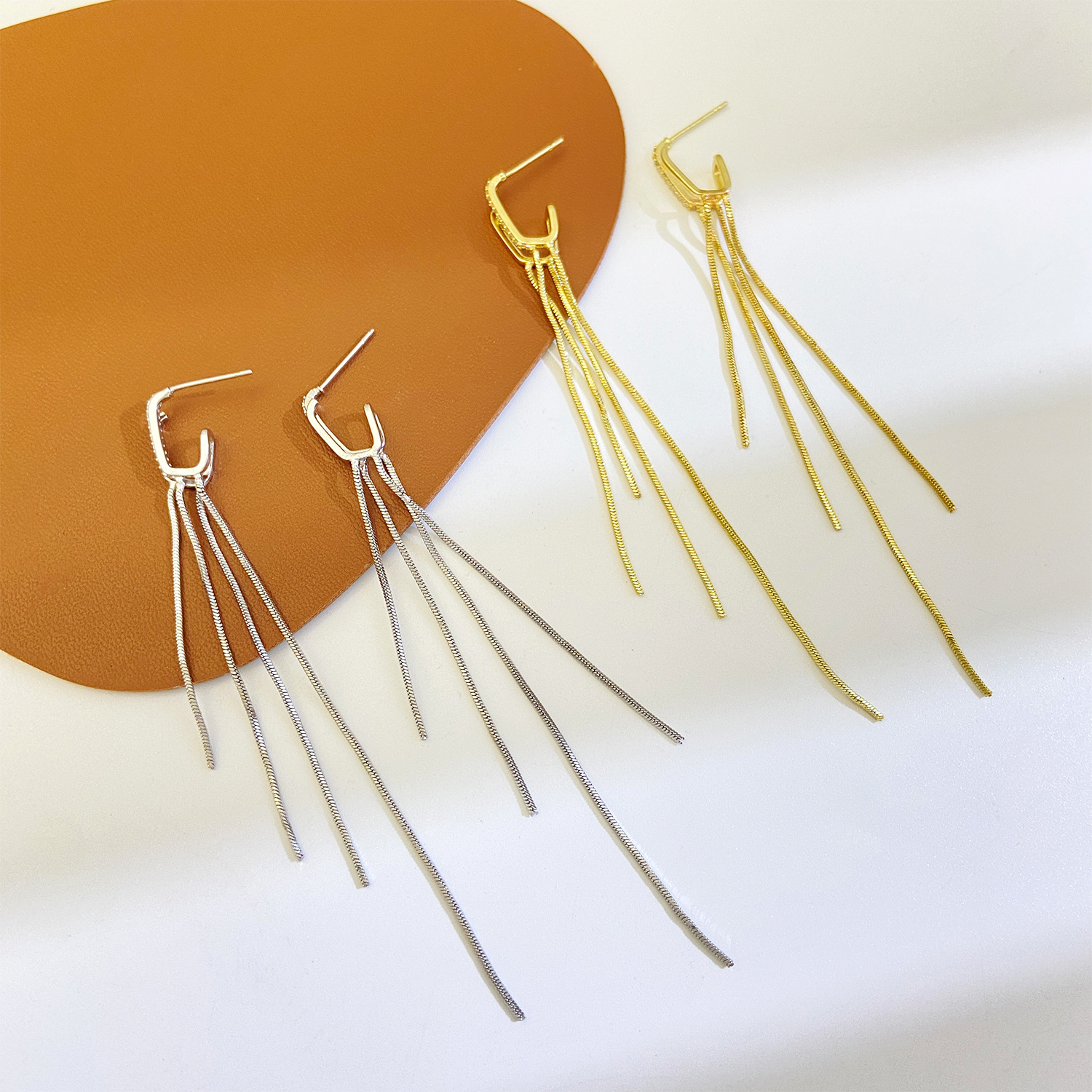 European and American InS-style long tassel earrings, cross-border fashionable and personalized diamond-encrusted chain earrings for women, wholesale of internet-famous earrings details Picture