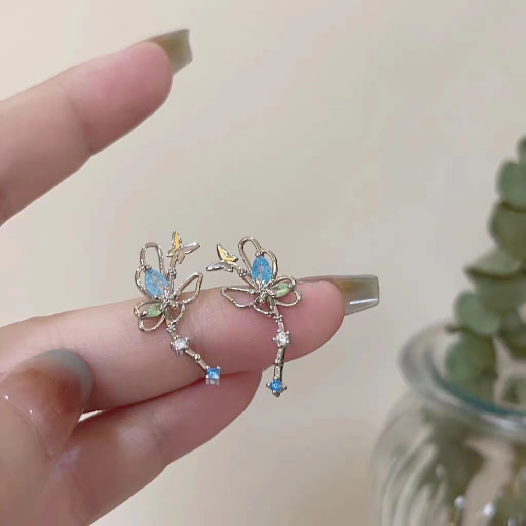 Blue butterfly zircon stud earrings for women, a new Korean style Instagram niche design earring, super ethereal, versatile and elegant earrings full figure