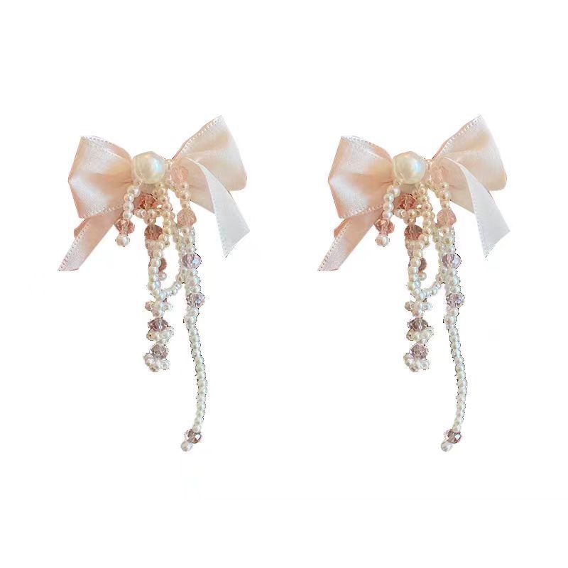 Vacation-style crystal flower tassel earrings designed for women, exaggerated earrings, fashionable, super ethereal, and elegant earrings Item Picture