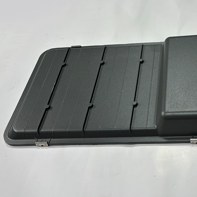We have a large quantity of solar wall-mounted street lamp heads for outdoor new rural communities on Yaming Road at favorable prices details Picture