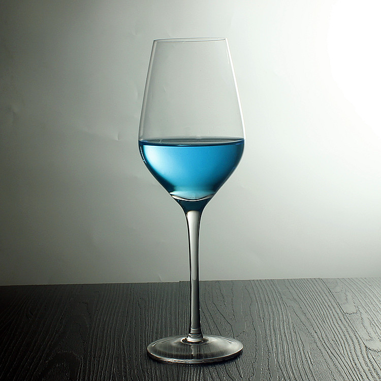 Creative European-style lead-free crystal red wine glass, one-piece molded tall glass cup, creative wedding wine glass Specification drawing