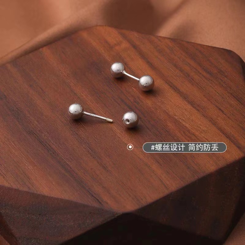 Titanium steel screw snap ear bone nails are small, versatile, and personalized. They are simple and cold style earrings that are popular online accessories Specification drawing