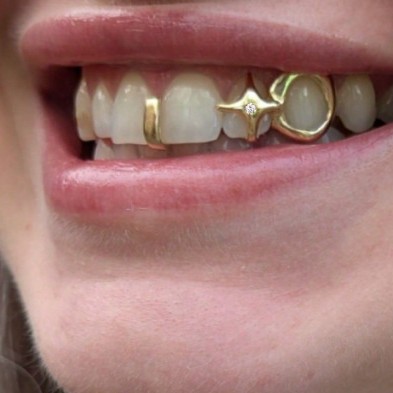 2025 Quadrilateral Zircon Single Tooth Hip-hop teeth Braces Dance Party Decoration Halloween Gift Bar Nightclub full figure