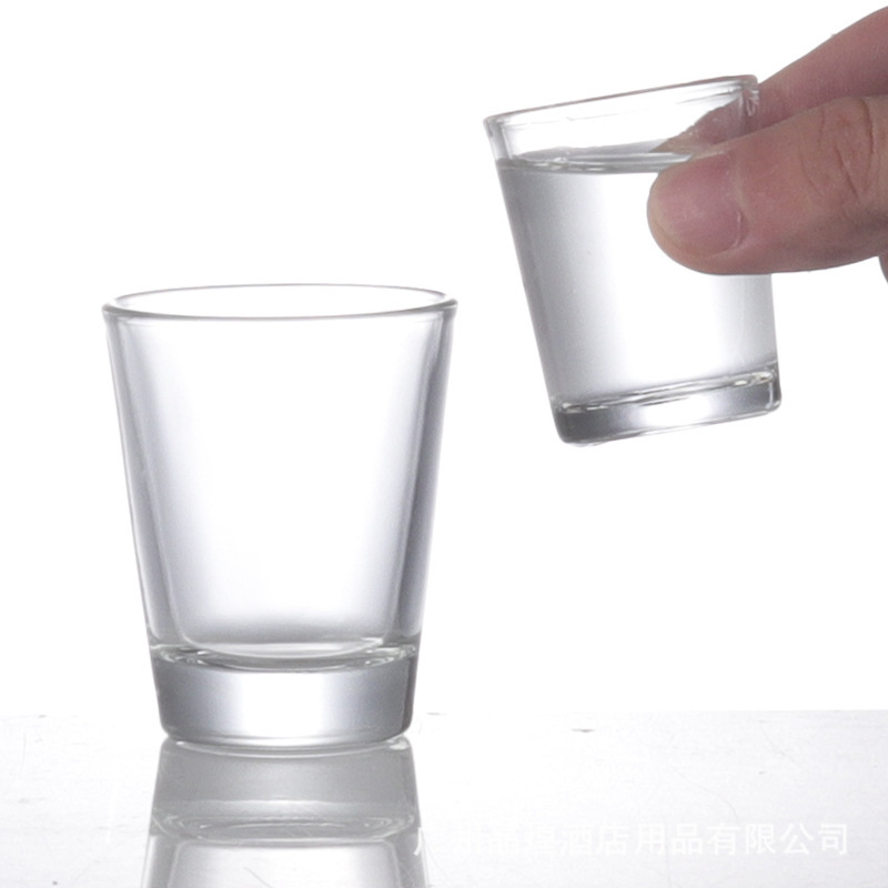 Wholesale of household high-appearance-level white spirit cups and small wine cups, commercial high-appearance-level spirits one-sip cups and two-liang wine glasses details Picture