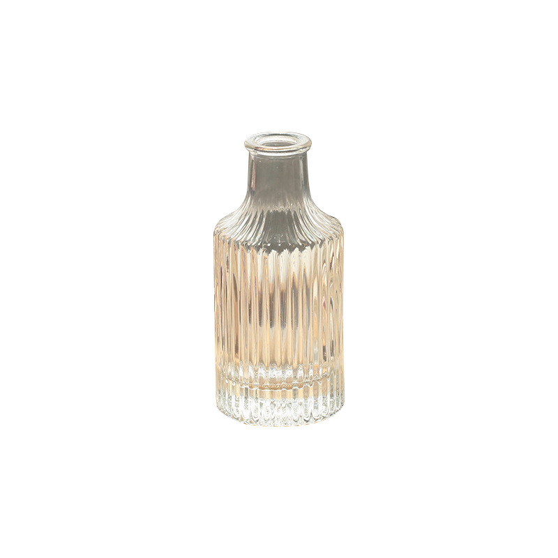Nordic glass vase, French retro relief Ins-style home decoration, living room coffee table, vase, living room decoration Item Picture