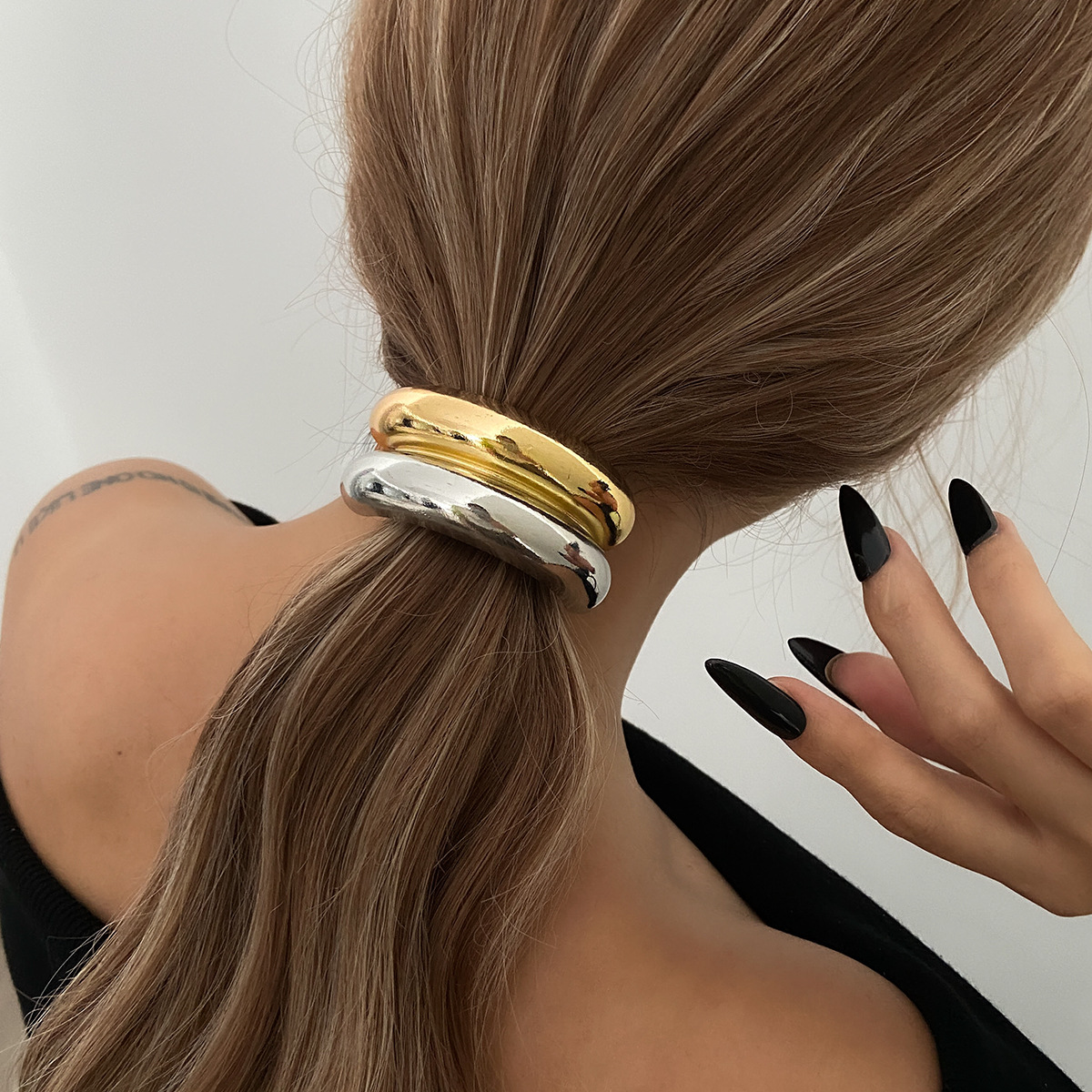 European and American cross-border jewelry design sense, niche ponytail hair tie, fashionable and elegant hair accessory for the back of a lady's head details Picture