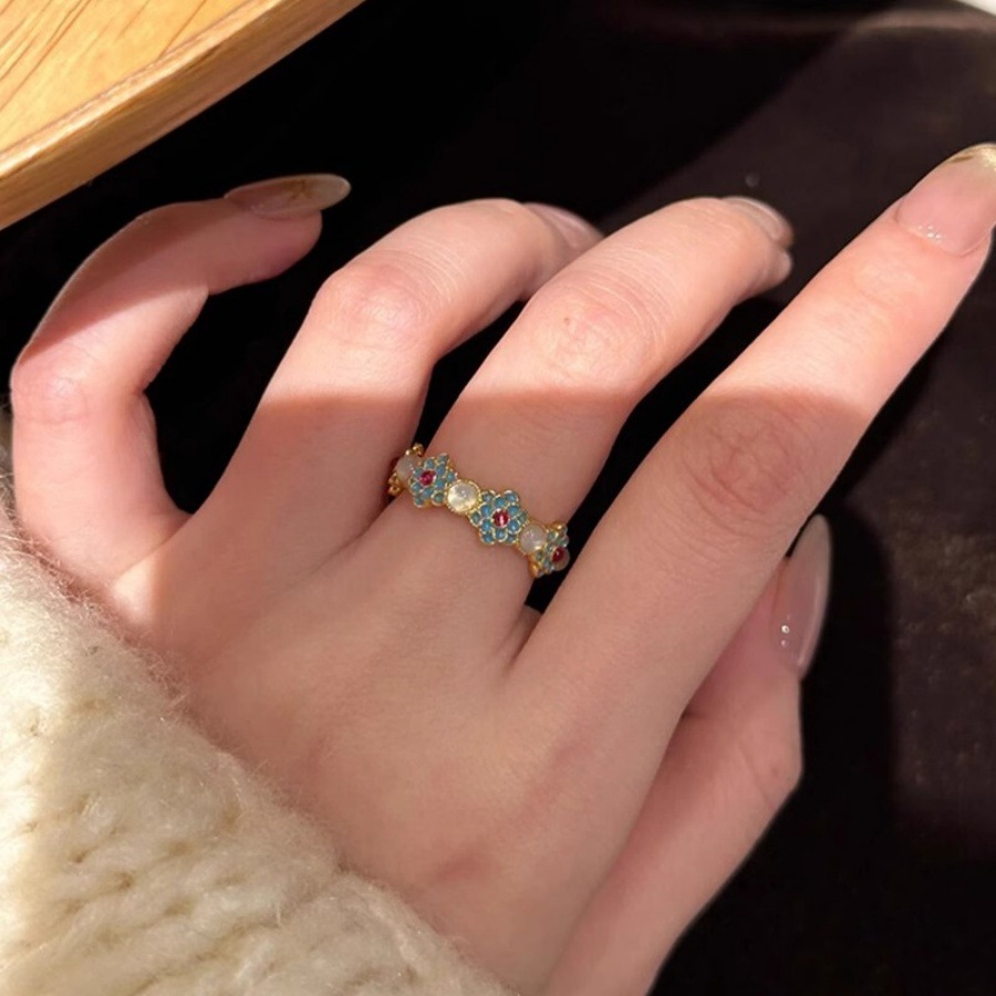 New Chinese-style blue drop enamel flower ring for women, light luxury, retro and high-end, ice-transparent chalcedony index finger ring Application Scenario