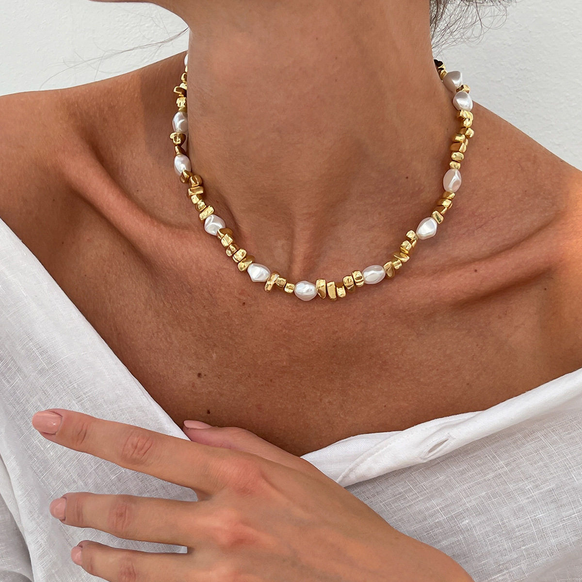 European and American cross-border jewelry, personalized and trendy irregular-shaped pearl necklace, five-pointed star irregular-shaped CCB copper-wrapped iron chain necklace full figure
