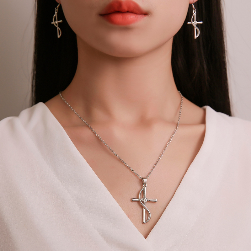 Cross-border best-selling jewelry, elegant cross pendant earrings, cold diamond-encrusted necklace earrings set, factory direct sales details Picture