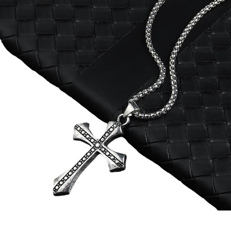 A popular cross-border alloy cross necklace for women in Europe and America, featuring a simple and personalized titanium steel cross necklace and hip-hop accessories Item Picture