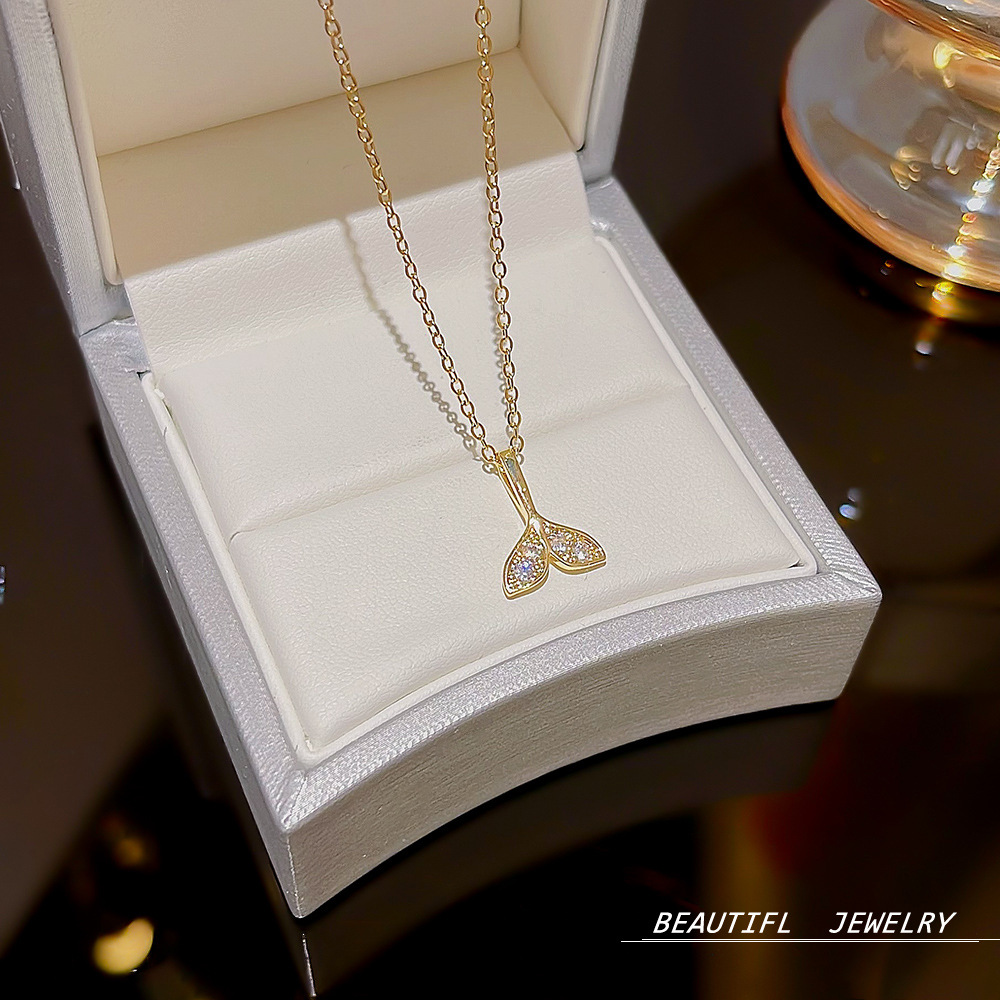 Elegant fishtail necklace accessory, women's niche exquisite pendant necklace, 2024 new style sweater chain, high-end collarbone chain Specification drawing