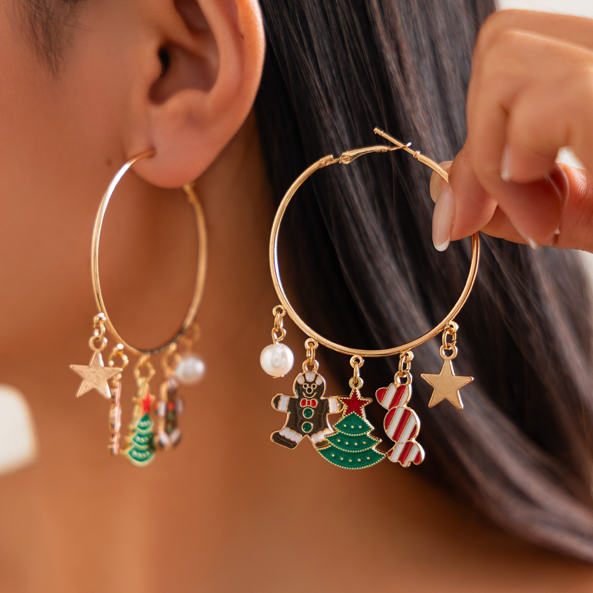 European and American cross-border jewelry Christmas fashion bell Christmas tree necklace light luxury style metallic collarbone chain set Specification drawing