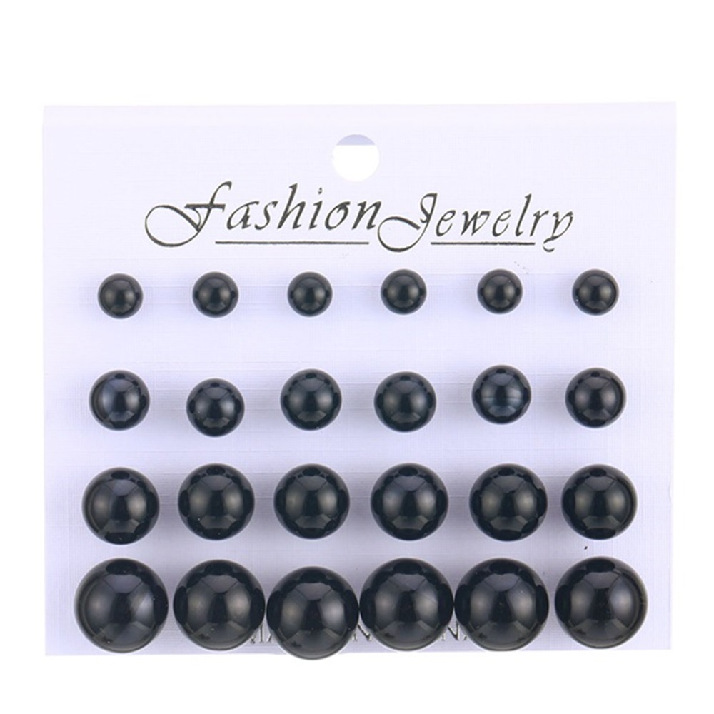9 simple, classic and versatile pearl stud earrings in various sizes from Europe and America, with white card ear pins and ball-shaped earrings Application Scenario