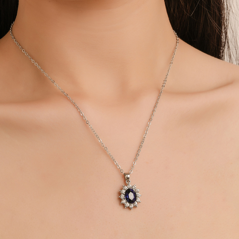 European and American fashion set jewelry sunflower zircon stud earrings, the same style as Kate Middleton's Tanzanian sapphire necklace pendant details Picture
