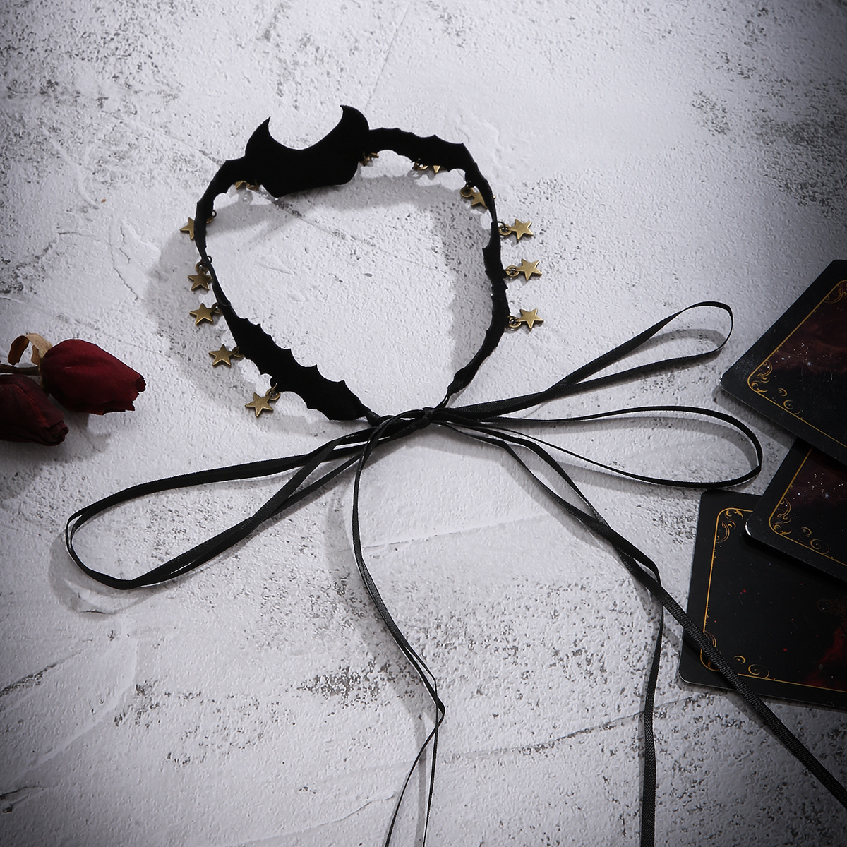 European and American cross-border long alloy star and moon tassel choker women's necklace, a niche Halloween sword-shaped necklace accessory Application Scenario