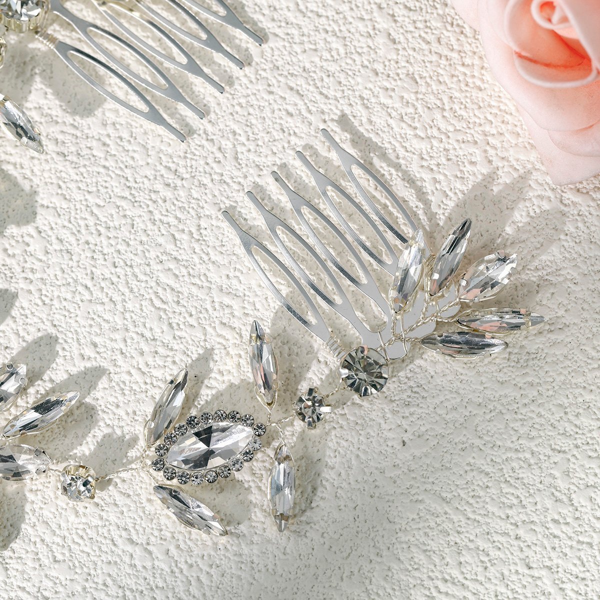 Cross-border bride wedding headwear: Super sparkling water diamond leaf bun, hair comb, beautiful wedding dress and evening gown style, double comb hair band Application Scenario