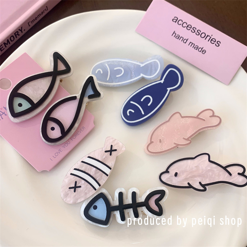 Cartoon little fish dolphin hair clips, girlish and childlike acrylic bangs clips, cute hair clips, side clips, hair accessories details Picture