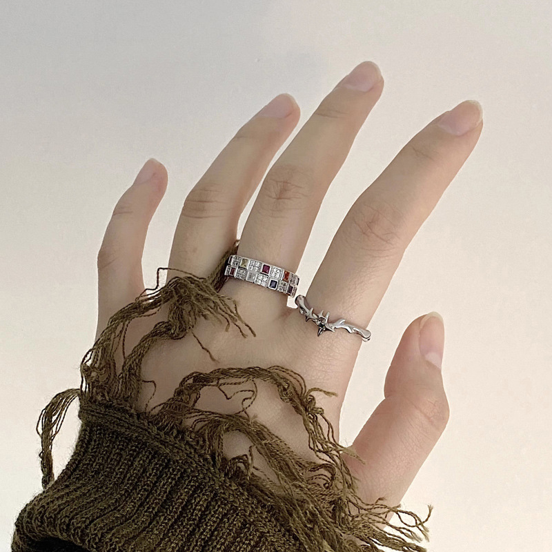 New retro colored zircon high-end open ring for women, a niche design with a cold style, fashionable and exquisite ring for women Specification drawing