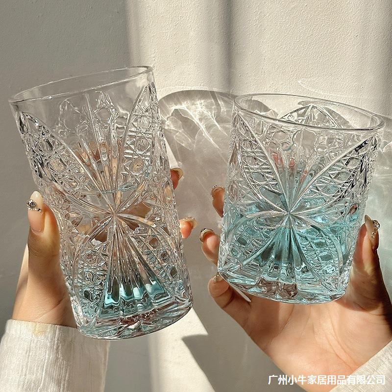 Relief butterfly-patterned glass cups, milk coffee cups, juice cups, milk tea cups, fresh and light drinking cups, cold drink cups, wine glasses full figure