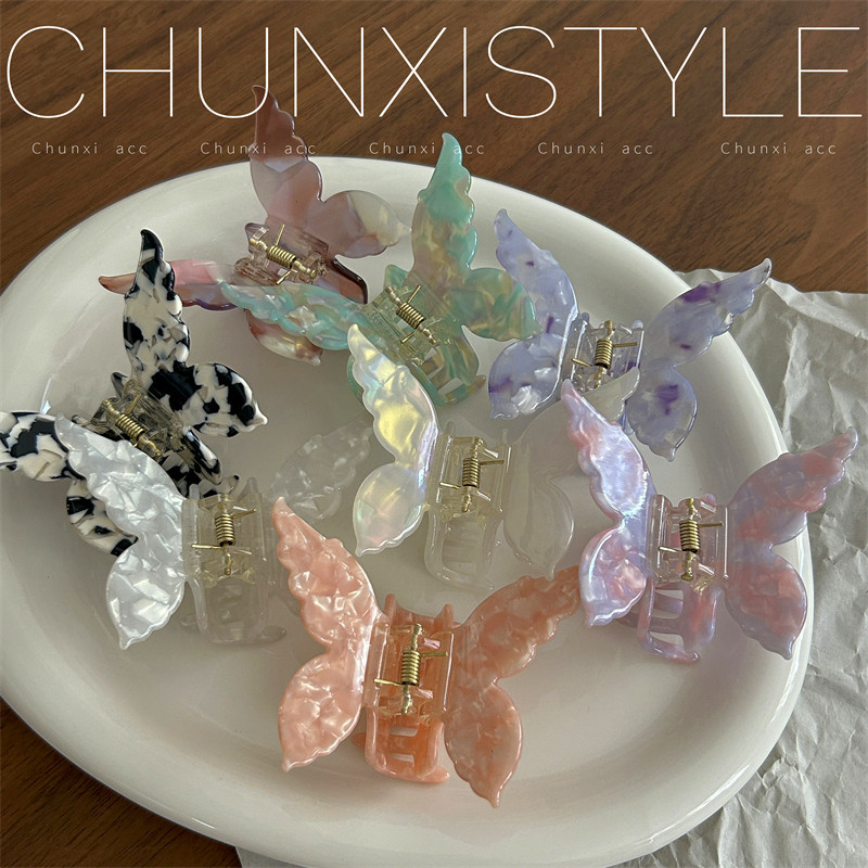 A super ethereal and colorful three-dimensional butterfly hair clip, a sweet and cute girl acetic acid hair clip for half-tying hair at the back of the head, a new Korean-style hair clip full figure