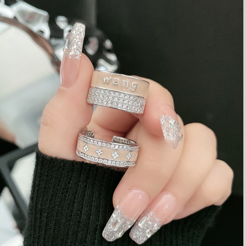 The Maillard air quality letter drop glaze open ring is a unique, sweet, cool, high-end, light luxury and fashionable ring for women details Picture