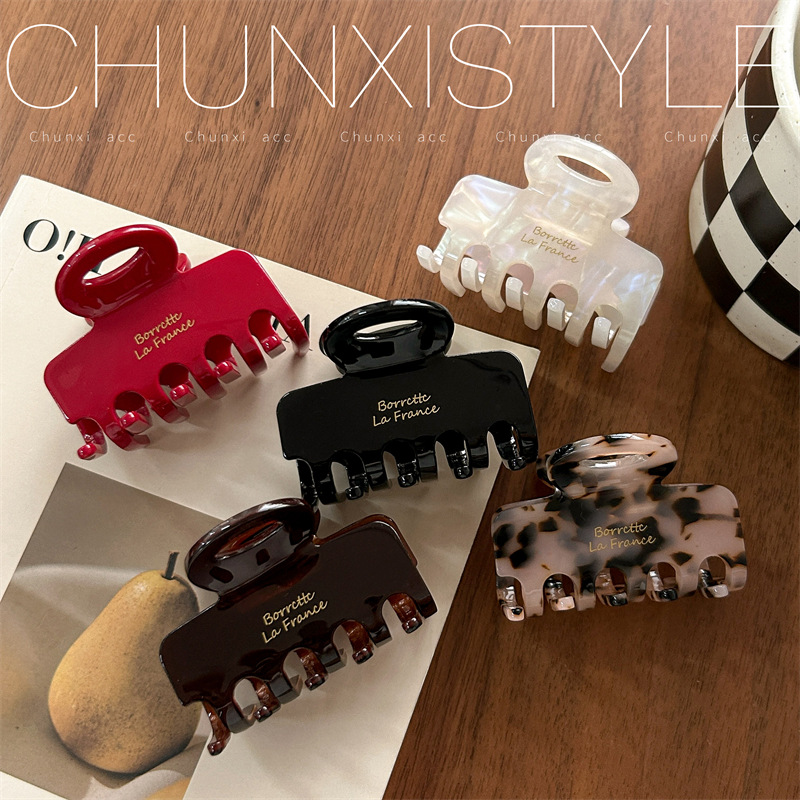 Korean-style gold label retro square cutout medium-sized shark clip, France gold label updo hair clip for girls at the back of the head full figure
