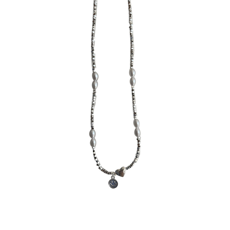 Pearl Broken silver necklace for Women's Summer 2024 New style broken silver light luxury and niche design collarbone necklace Item Picture