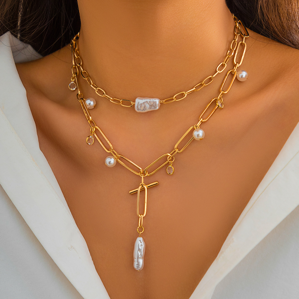 European and American cross-border jewelry, retro imitation pearl chain, versatile beaded necklace, Baroque niche stacked neck chain full figure