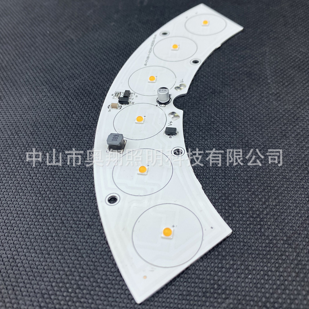 6W tile lamp board, corrugated board light source board, arc-shaped light source board, special-shaped light source board, single-color tile lamp, constant current board details Picture