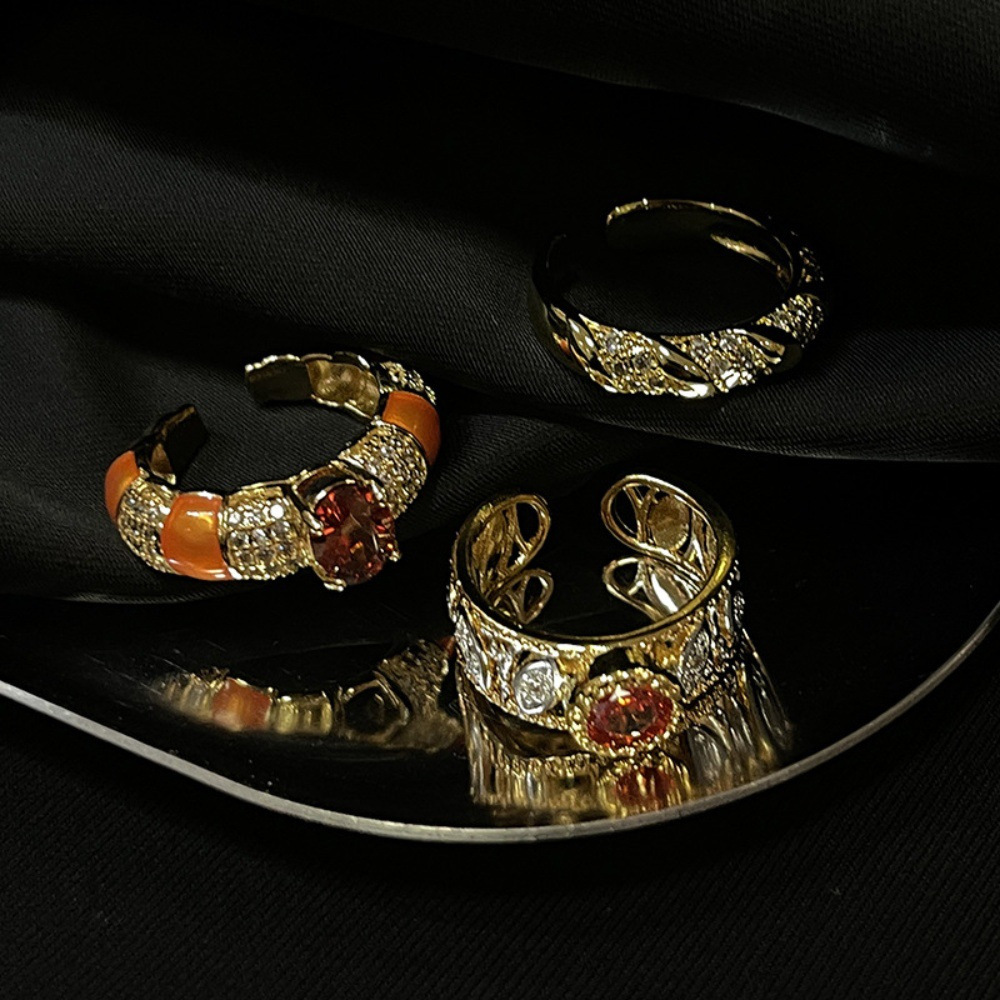 A medieval European court vintage pigeon blood red gemstone gold ring for women, a classical and nostalgic antique open-mouth ring details Picture