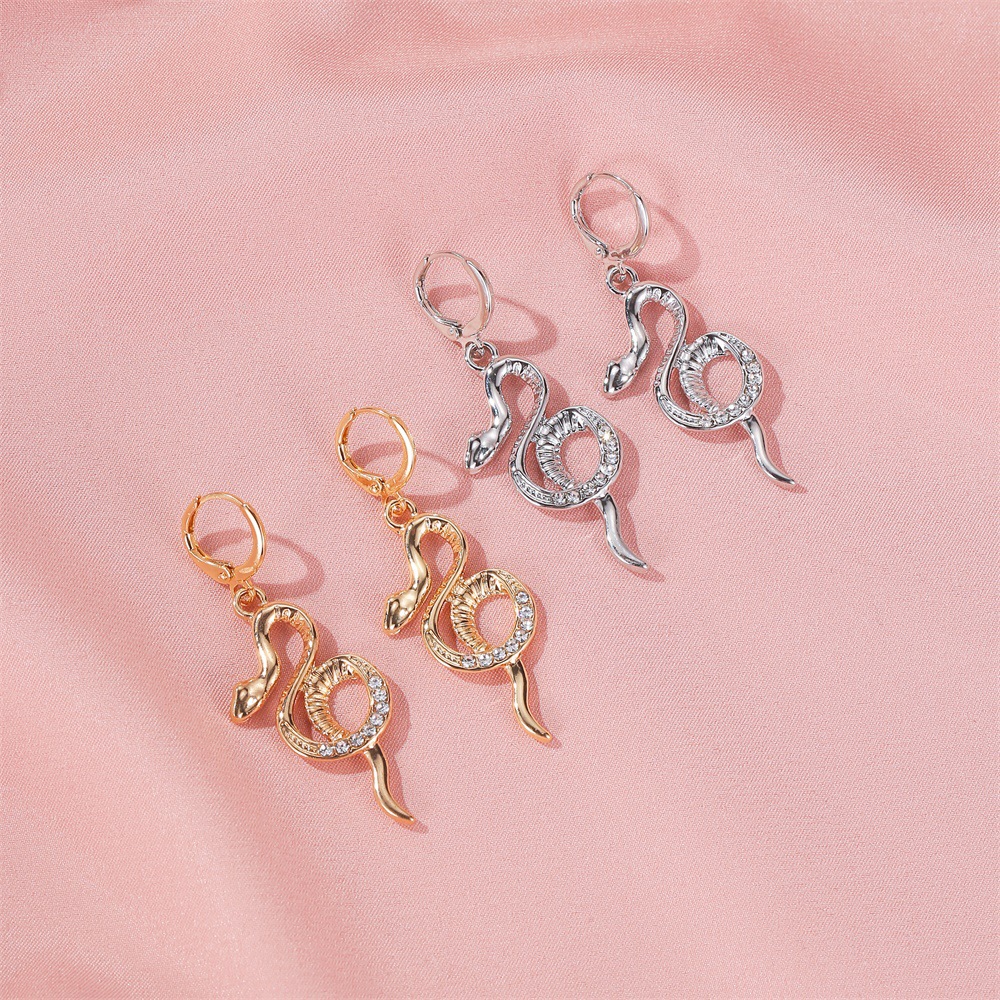 New European and American earrings, cold style earrings, unique full-diamond snake-shaped long earrings, fashionable and elegant, internet-famous earrings details Picture