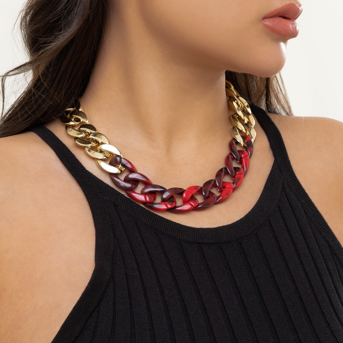 European and American punk hollowed-out acetic acid pattern cross-buckle chain necklace, female hip-hop metal aluminum chain acrylic splicing necklace full figure