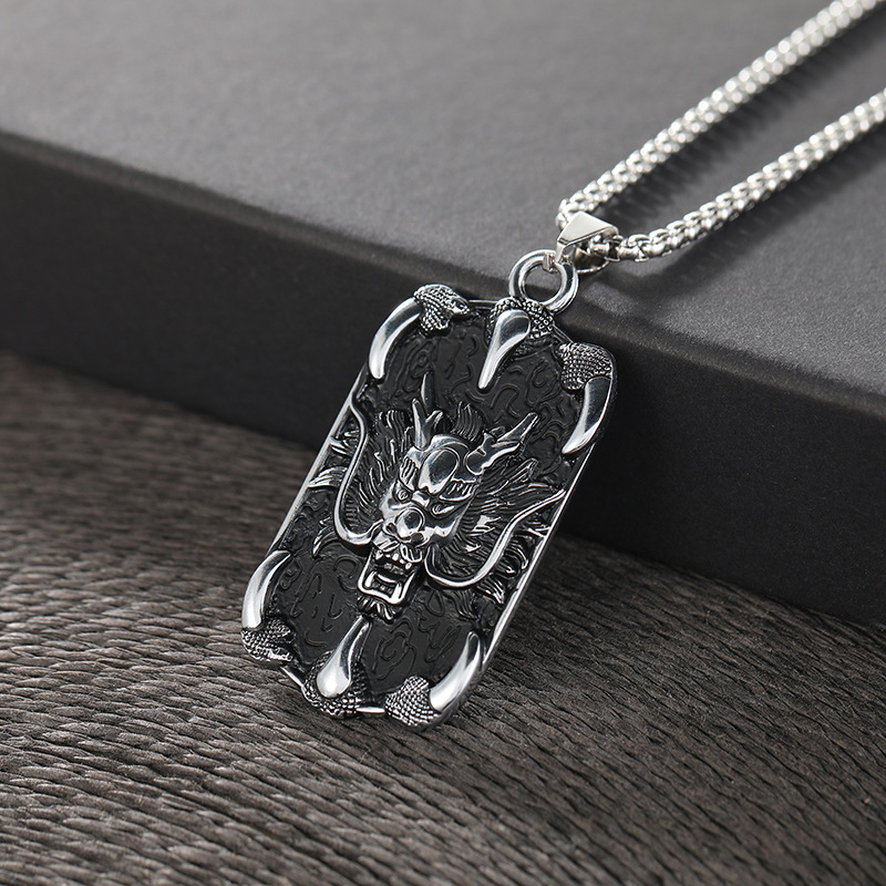 New Amazon long men's dragon pendant, personalized retro titanium steel necklace, hip-hop sweater chain tag wholesale details Picture