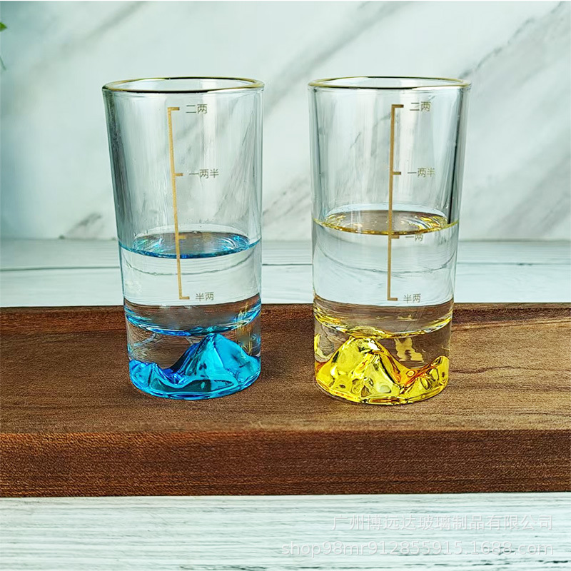 A 2-liang white spirit cup with a scale, a 2-liang spirits cup, a creative glass small Fuji Mountain bottom thickened small wine glass, a one-mouth cup Specification drawing