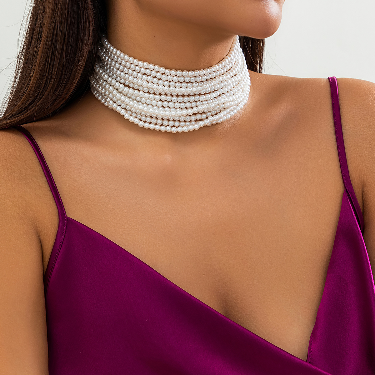 European and American multi-layer imitation pearl women's necklace, elegant Baroque-sized beaded French retro necklace accessory choker Specification drawing