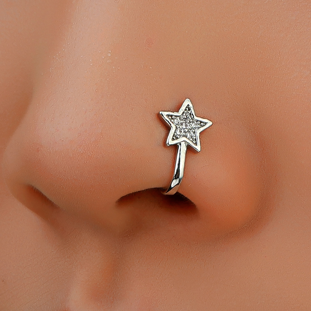 Amazon-style copper-inlaid zircon star fake nose stud, exaggerated and simple U-shaped non-perforated nose clip puncture accessory for women details Picture