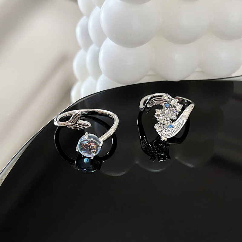 The Korean version of the Instagram cool style fishtail personality open ring is a unique sweet and cool niche design by a female Internet celebrity Specification drawing