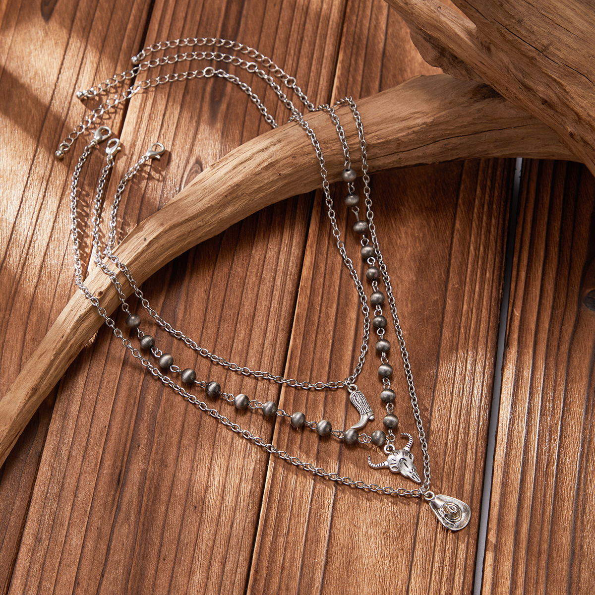 European and American cross-border jewelry, personalized irregular ancient tin brushed necklace, ethnic style 3-piece set CCB cross chain necklace Application Scenario