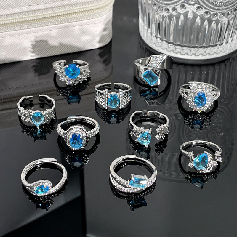 A niche aquamarine zircon light luxury individual temperament open ring for women on Instagram, with a cold style and exquisite fashion ring trend Specification drawing