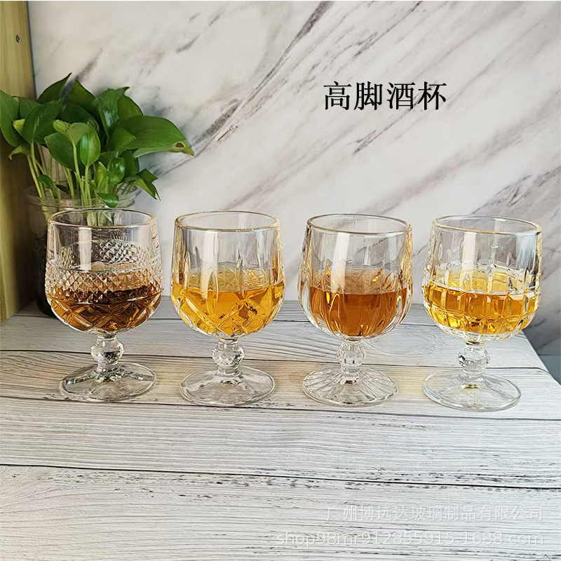 New crystal glass wine glasses, European low-stem glasses, foreign wine glasses, red wine glasses, bar household grape brandy wine glasses full figure
