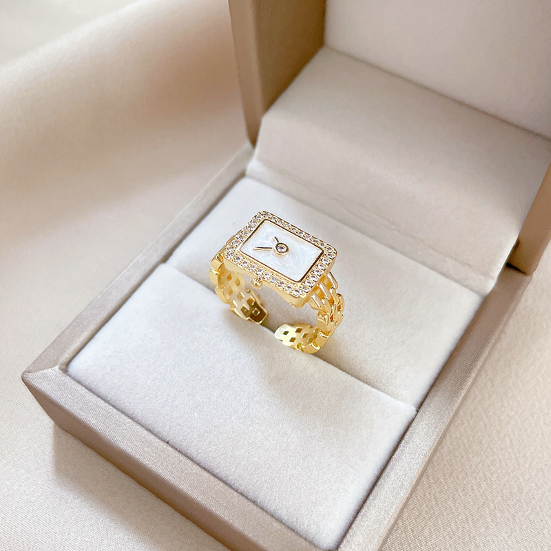 【 Real Gold 】 A simple Japanese-style wristwatch with adjustable zirconia ring opening. It is a Japanese-style ring for couples Application Scenario