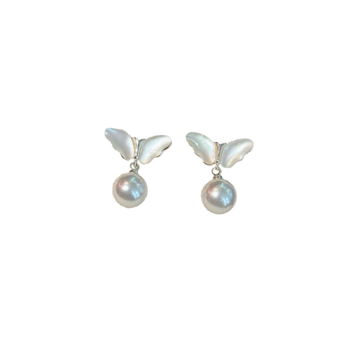 Little Baby Wings ~ Angel Mother-of-Pearl Small Wings Pearl Earrings for Women, light luxury, high-end, versatile and elegant butterfly earrings and earrings Item Picture