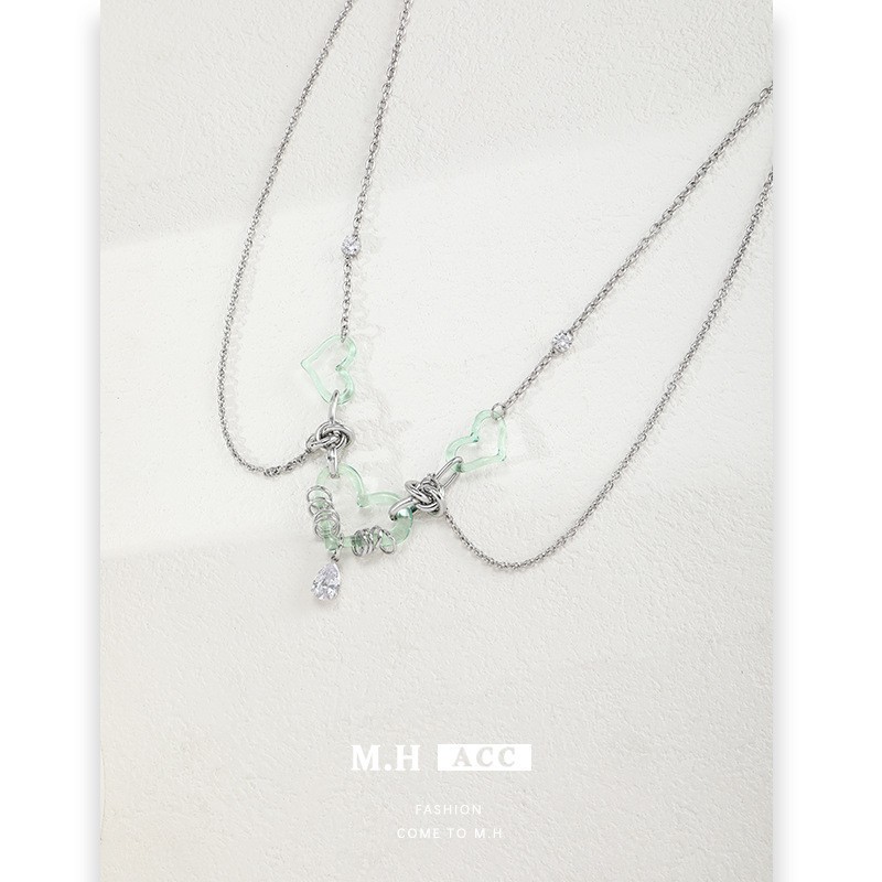 Original InS-style mint green heart-shaped necklace for women, a unique and high-end double-layer layering collarbone chain fashion accessory Specification drawing
