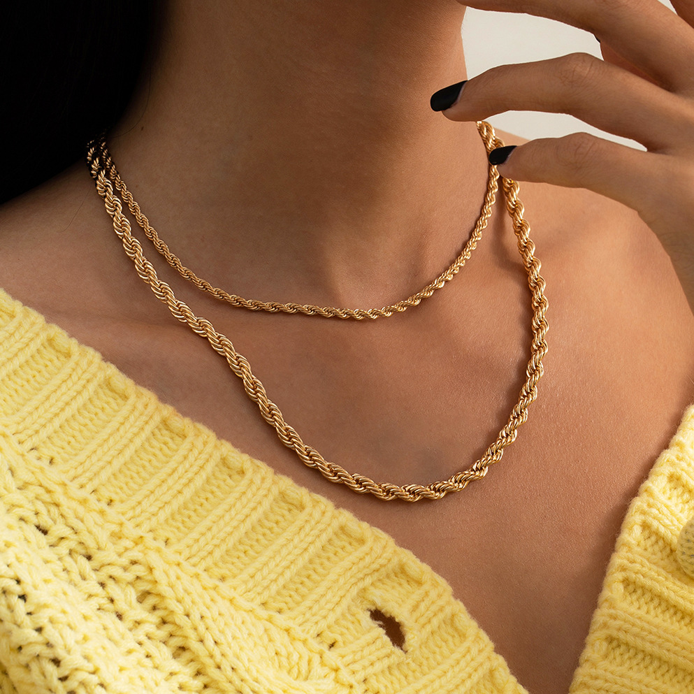 European and American cross-border jewelry hip-hop simple geometric twist chain necklace, personalized street style double-layer metal set necklace full figure