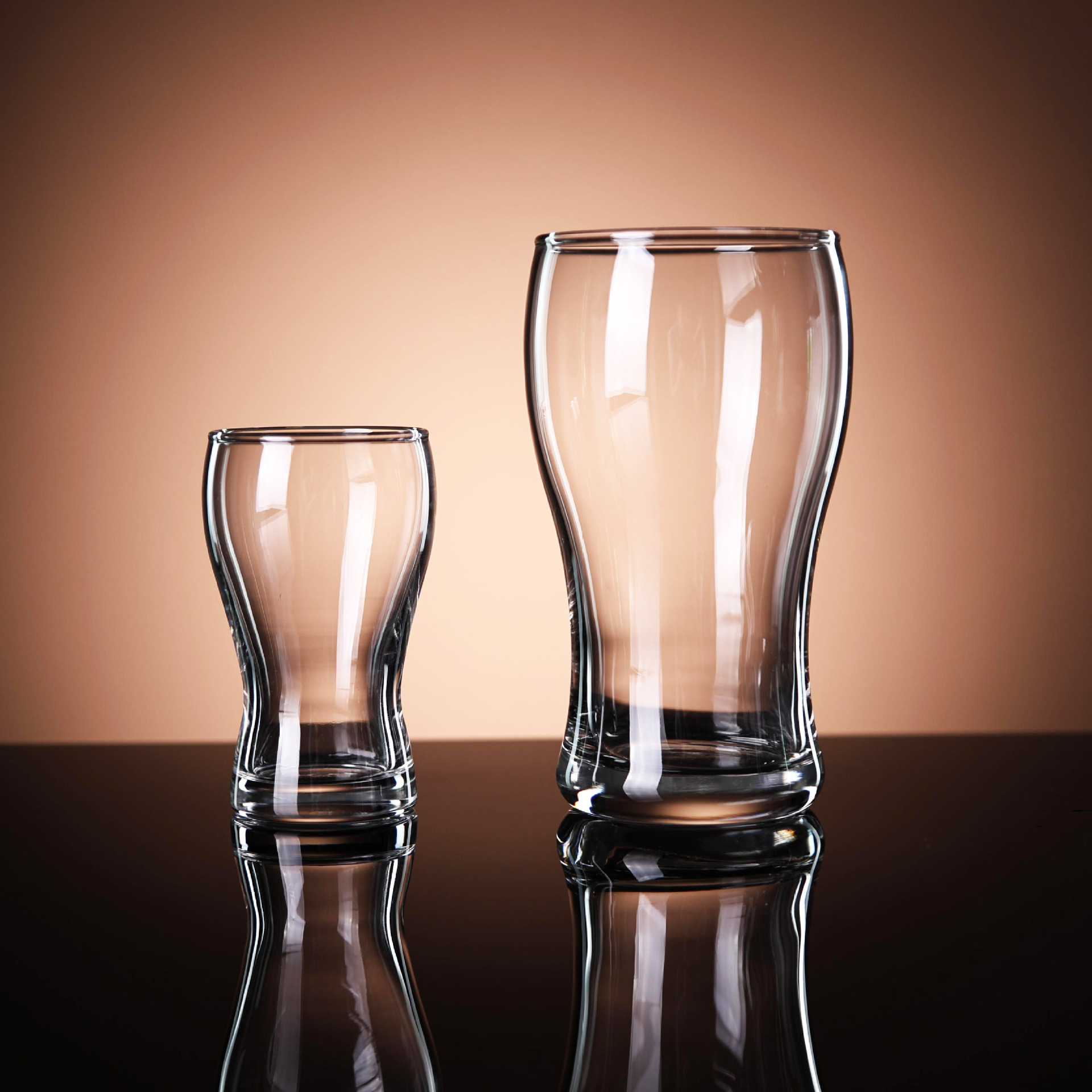 【 Factory Direct Sales 】 Transparent craft beer mugs, thickened glass cups, tasting cups, home juice cups, with logo printing available Application Scenario