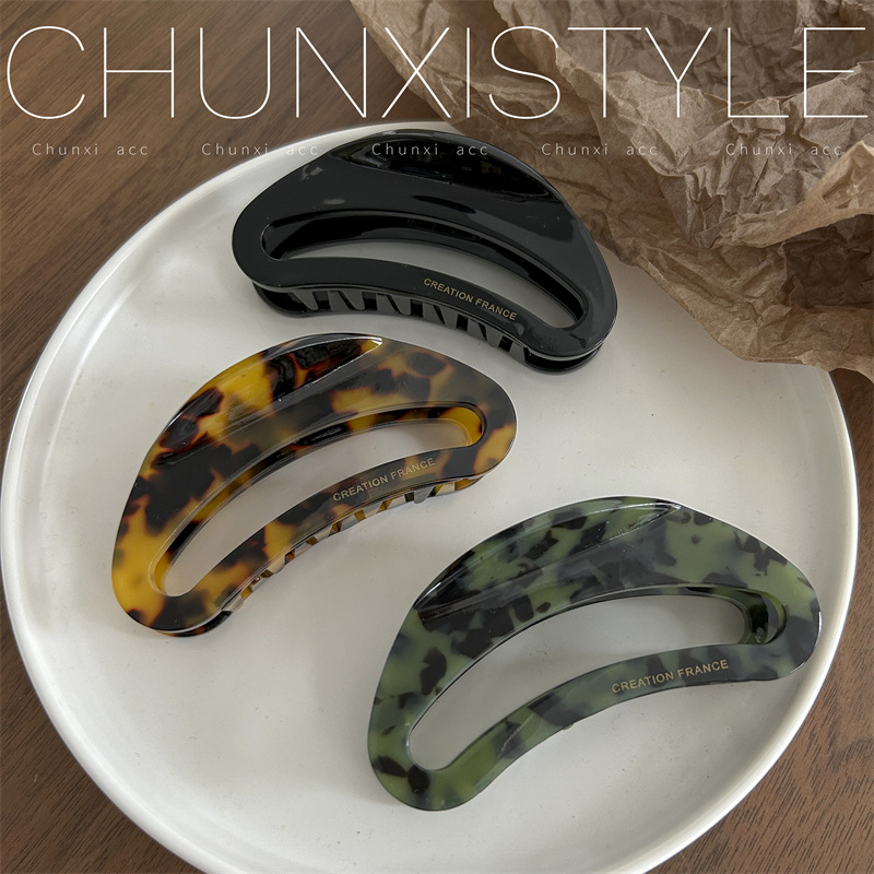 Acetic acid large grabber women's hair clip with a high-end feel, new hairpin for the back of the head, new bun hair clip, subnet red shark clip headwear Specification drawing