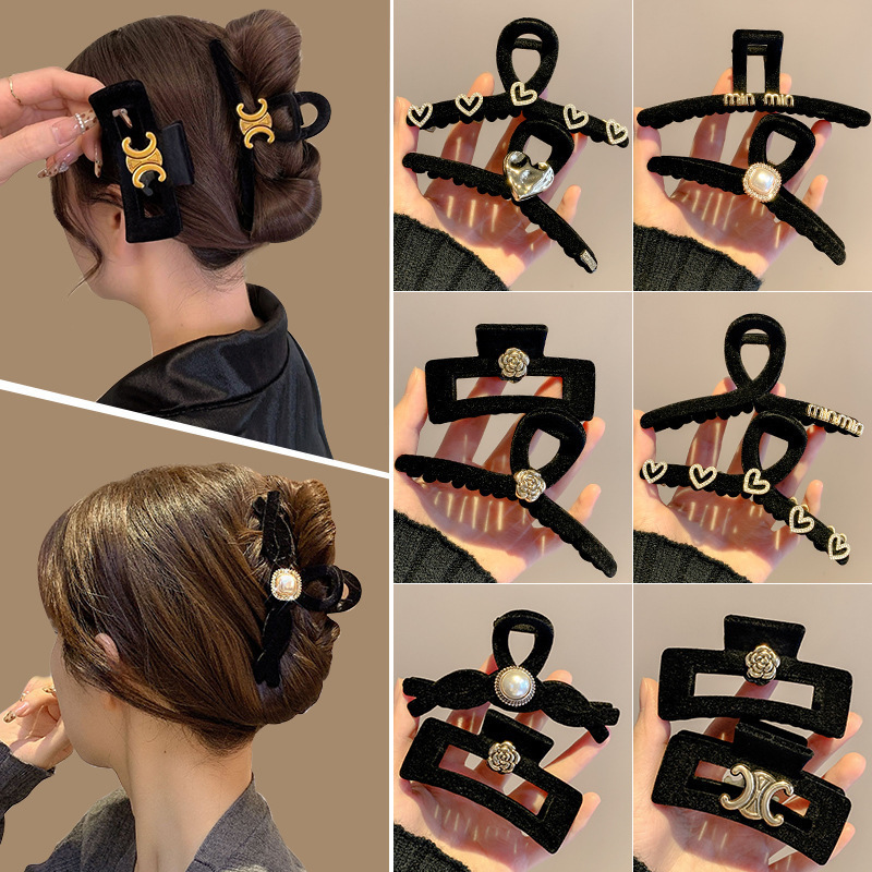 Black velvet hairpin for women's spring and summer French retro chanel-style hairpin, large shark hairpin at the back of the head, headpiece Specification drawing