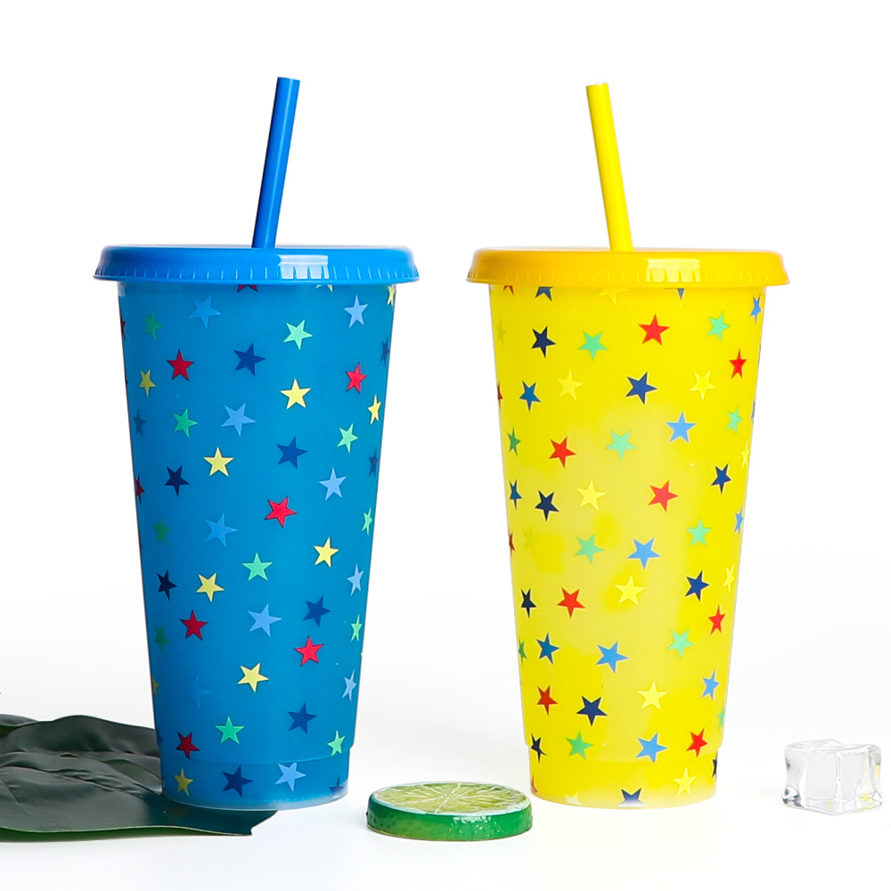 Factory direct supply of new temperature-sensitive plastic color-changing cups, single-layer beverage fruit tea cups that change color when cold, PP straw water cups Application Scenario