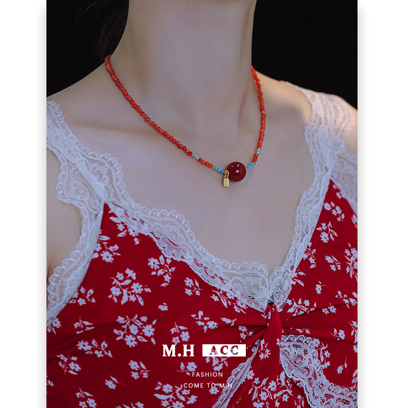 New Chinese-style Nan Hong agate beaded necklace, a niche design, retro and simple style necklace, collarbone chain accessory for women Specification drawing